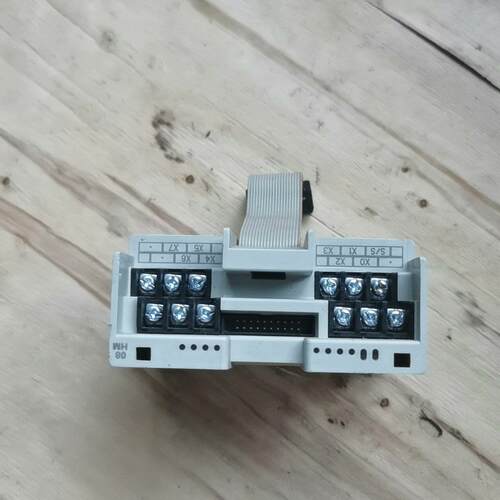 台达PLC扩展模块DVP08HM11N，正品，所