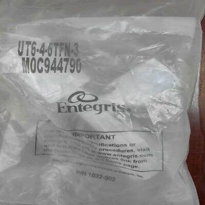 Entegris 英特格  P/N 1032-002 全新三