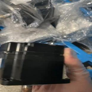 不带e都有 安川电机 04ACA21 SGMPS