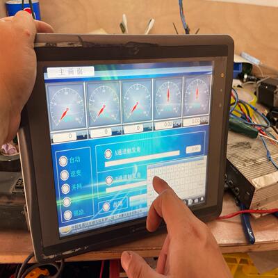 威伦通触摸屏MT8121IE，拆机货，实物拍摄，已通电，成色