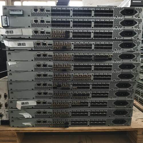 （设备配件）OceanStor SNS2124光纤交换机-24端口(8端