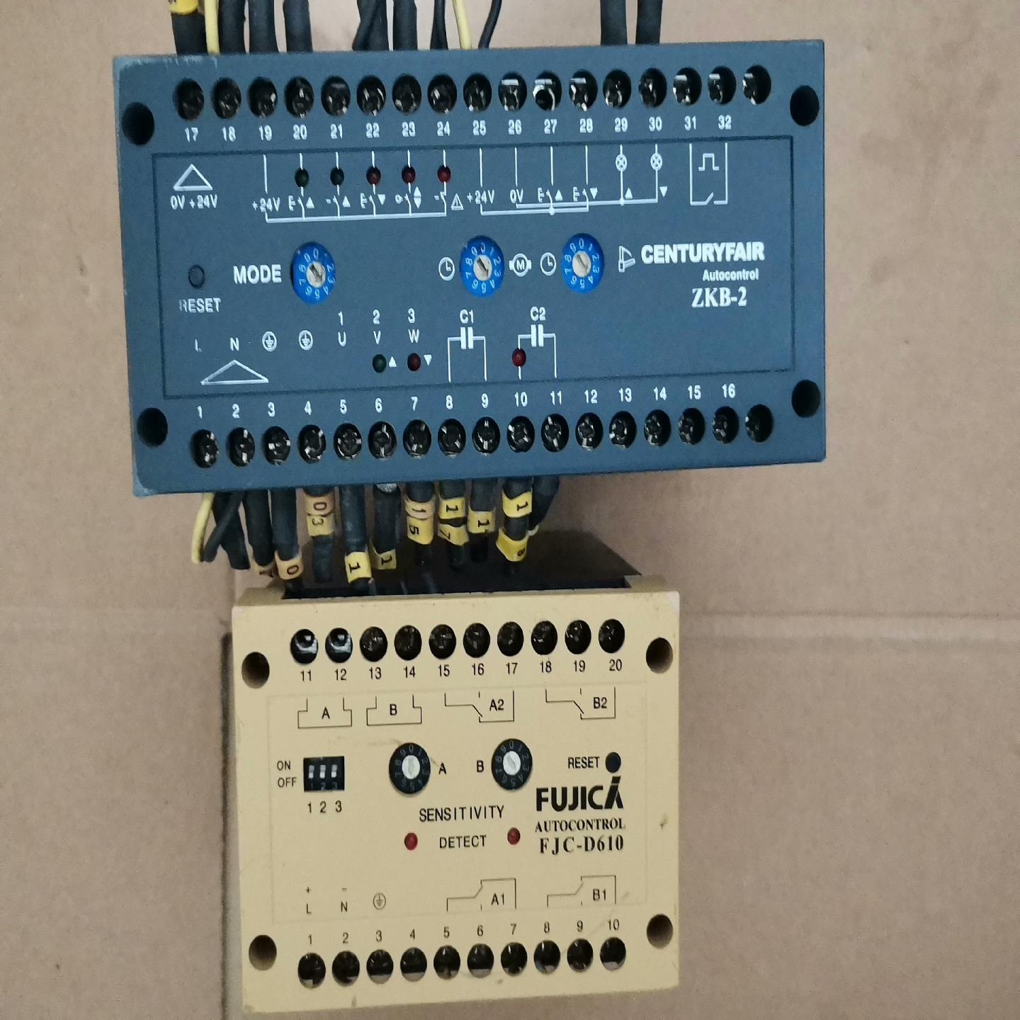 CENTURYFAlR一ZKB一2控制器加富士FJC一D61