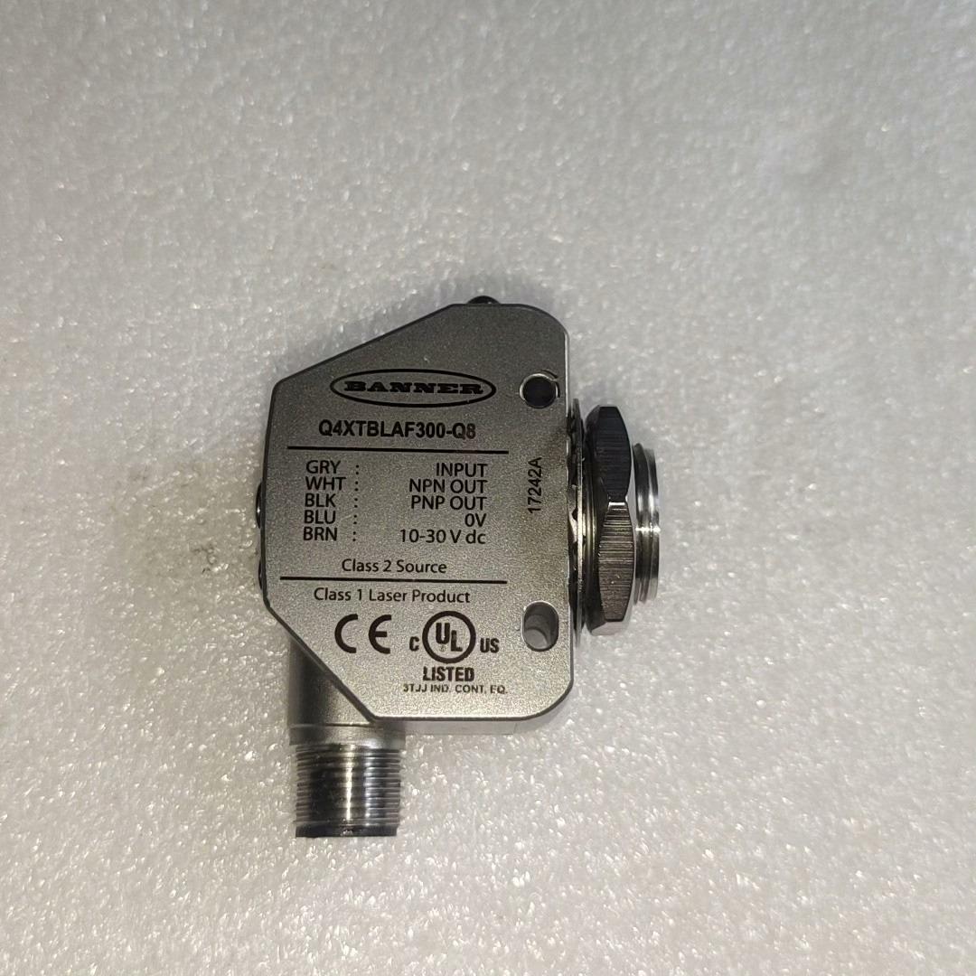 （设备配件）邦纳激光探头传感器Q4XTBLAF300-Q8，成色漂亮 实