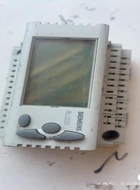 [德峰]西门子楼宇控制器，RLU220，需要的联系，成色漂亮，