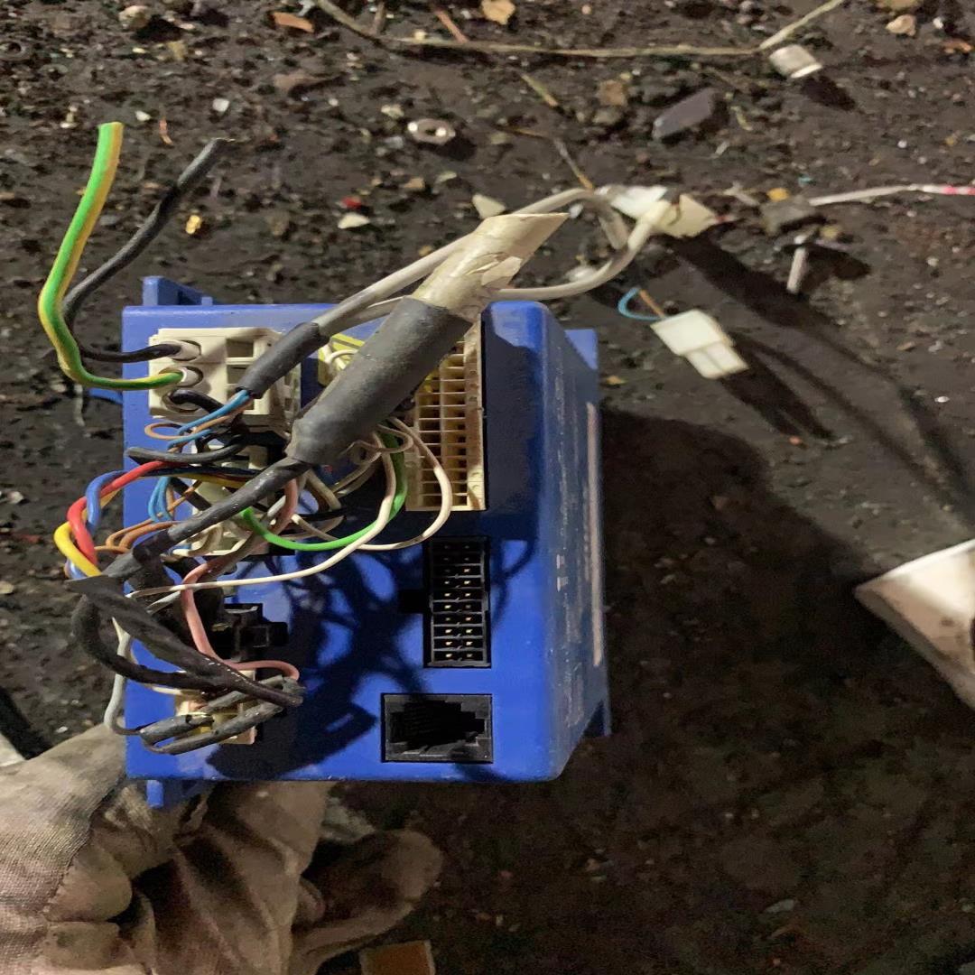 Coplet controls伺服驱动器