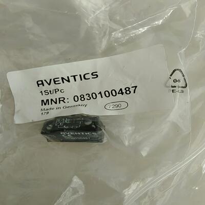 力士乐磁性开关，传感器0830100480