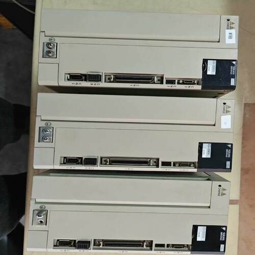 （请询价）SGDV-200A01A002安川5系3KW伺服驱动器，设备议价