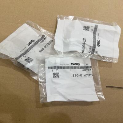 接头KQB2H10-03S 共3个75