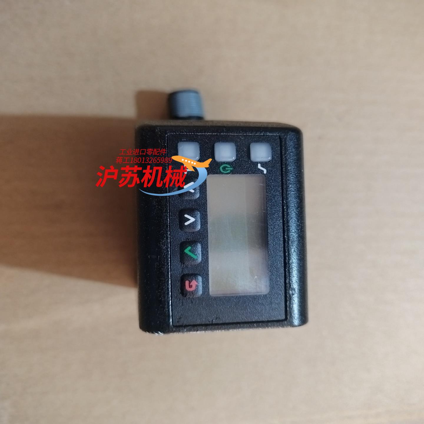 邦纳  LTF12IC2LDQ 激光位移，功能正常。