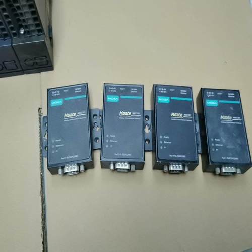 MOXA 摩莎 MB3180四个 议价