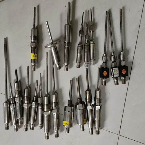易福门温度传感器TA2511，TA2115  TA2505