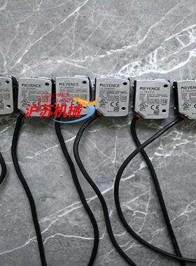 基恩士 LR-ZB250AP 实拍如图现货6个线长看图二