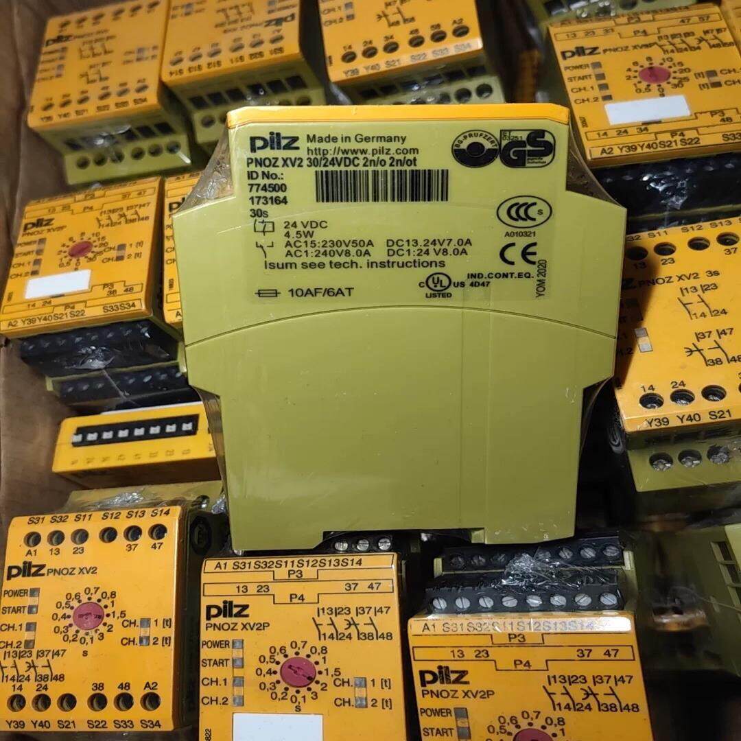 皮尔兹PiIZ安全继电器PNOZ XV2 774500全新