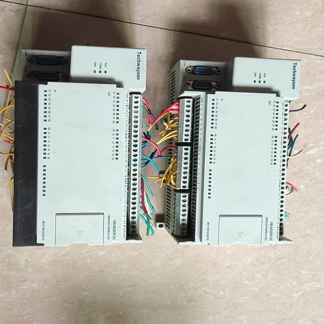 德维森V80-M32DR-DC可编程控制器 .成色漂亮  功