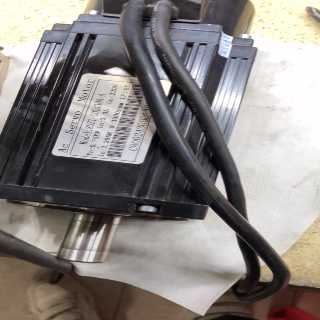 [德峰]塞孚德ASD620EH4R8A00A，电机型号:80ST-C