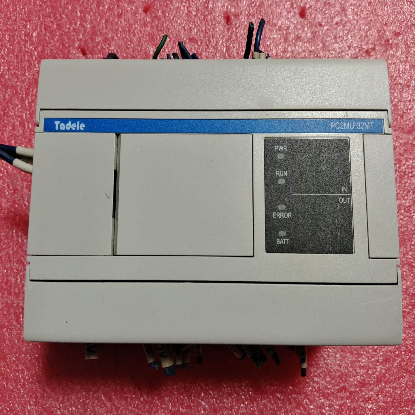 （设备配件）PLC，控制器德奥，功能如图泰成色，-包好PC2MU32MT