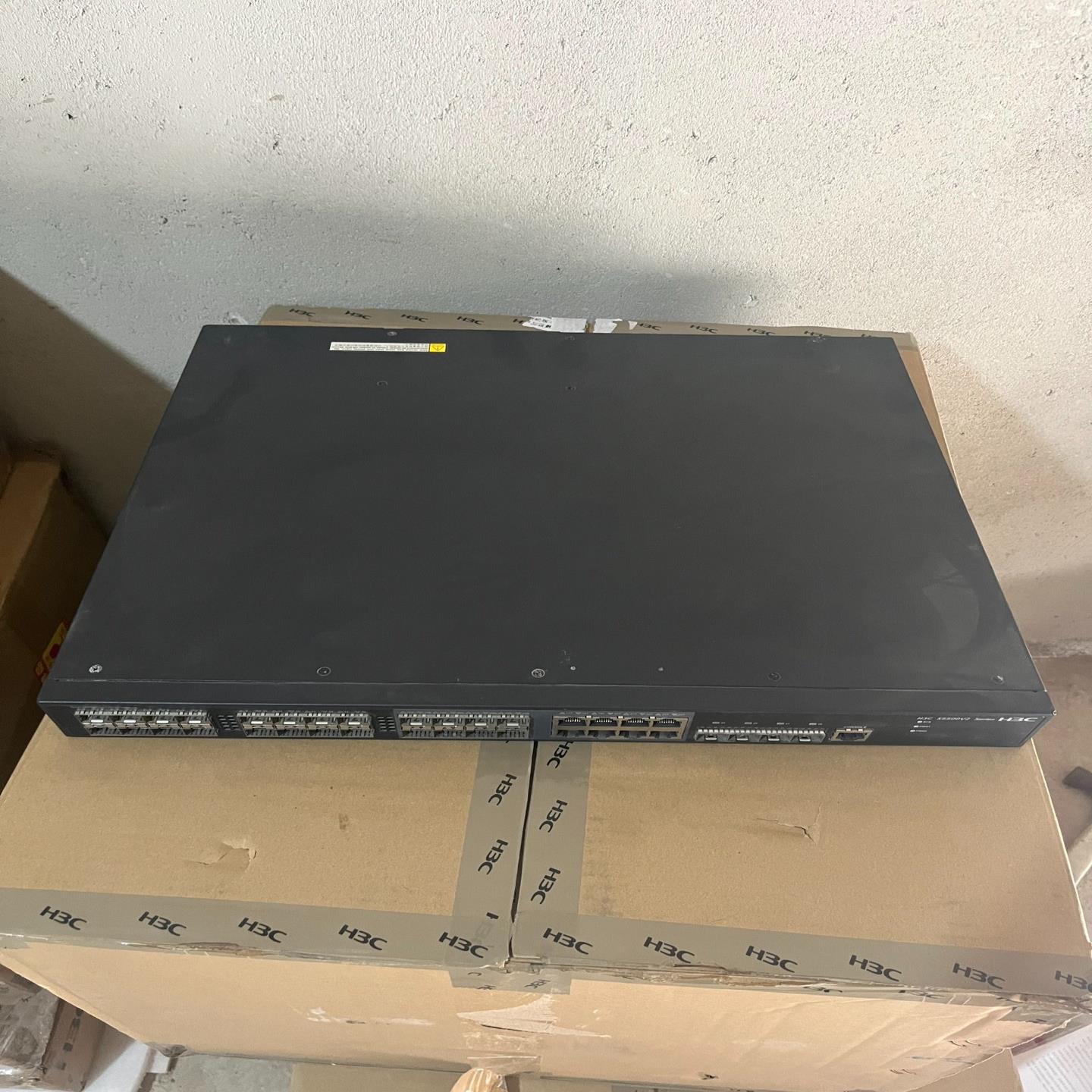 （设备配件）h3c s 5500v2-28f-winet 光口交换机