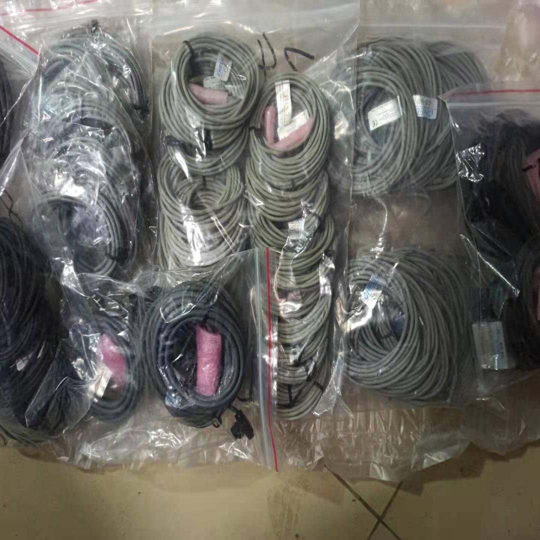 全新气立克磁性开关型号如下 ：CS-15T  CS-9D