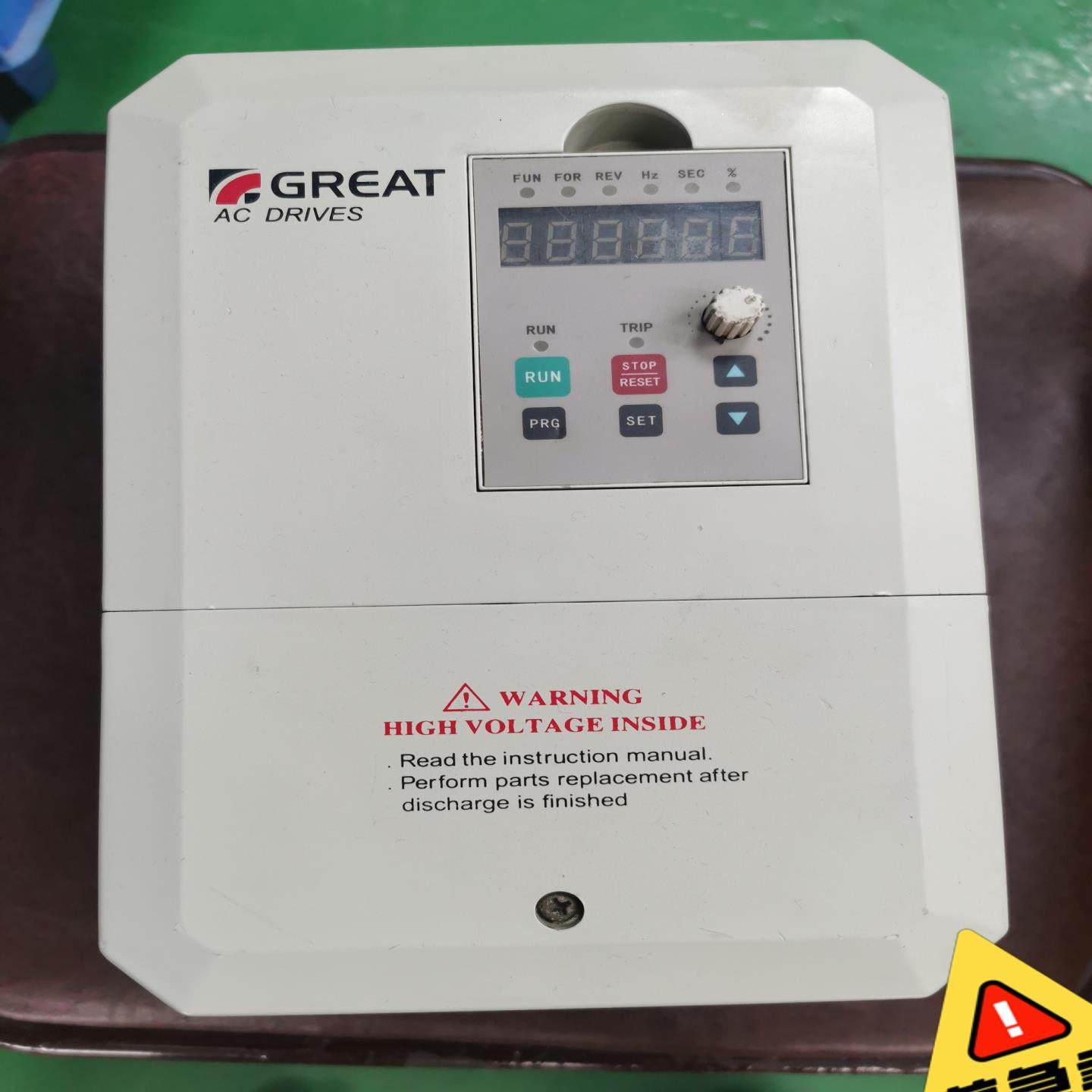 （设备配件）上海格立特变频器  VF10-2R2G3