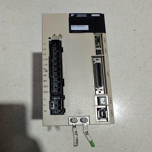 （设备配件）SGDV R5A05AW伺服安川驱动器  750  -5