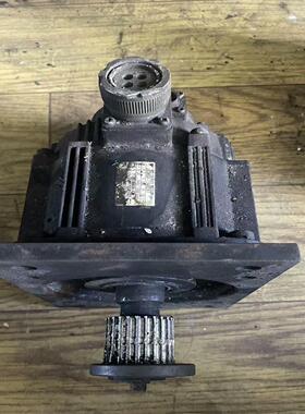 （设备配件）安川伺服电机SGMGV-13ADC61