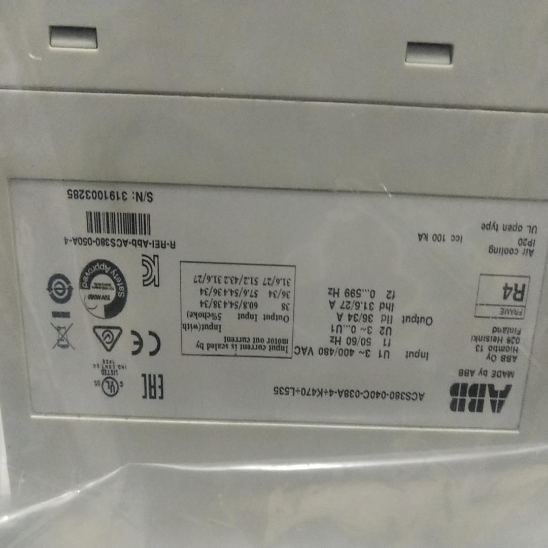 变频器   ACS380-040C-038A-4K4