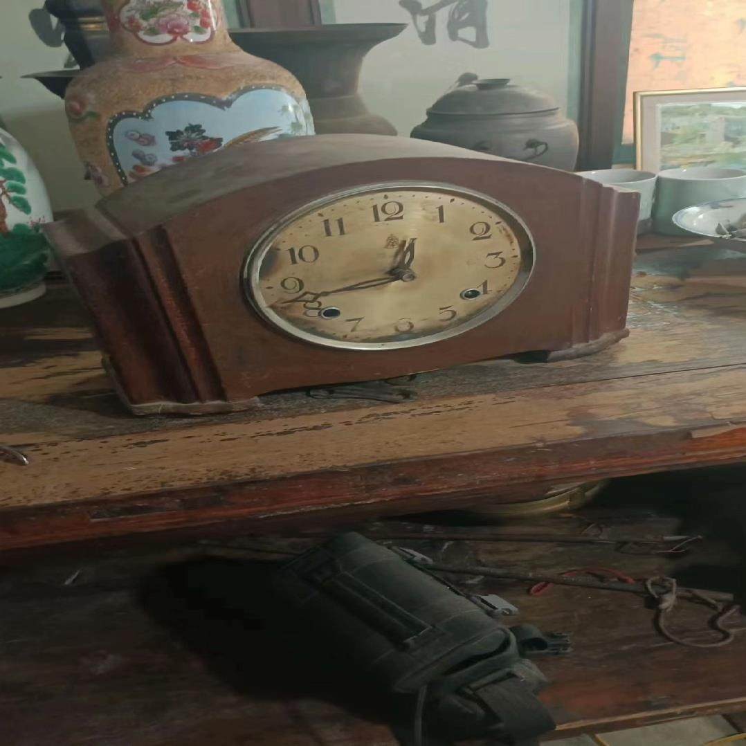 （设备配件）一个发条座钟走时，包邮不300正常老完好民国时期