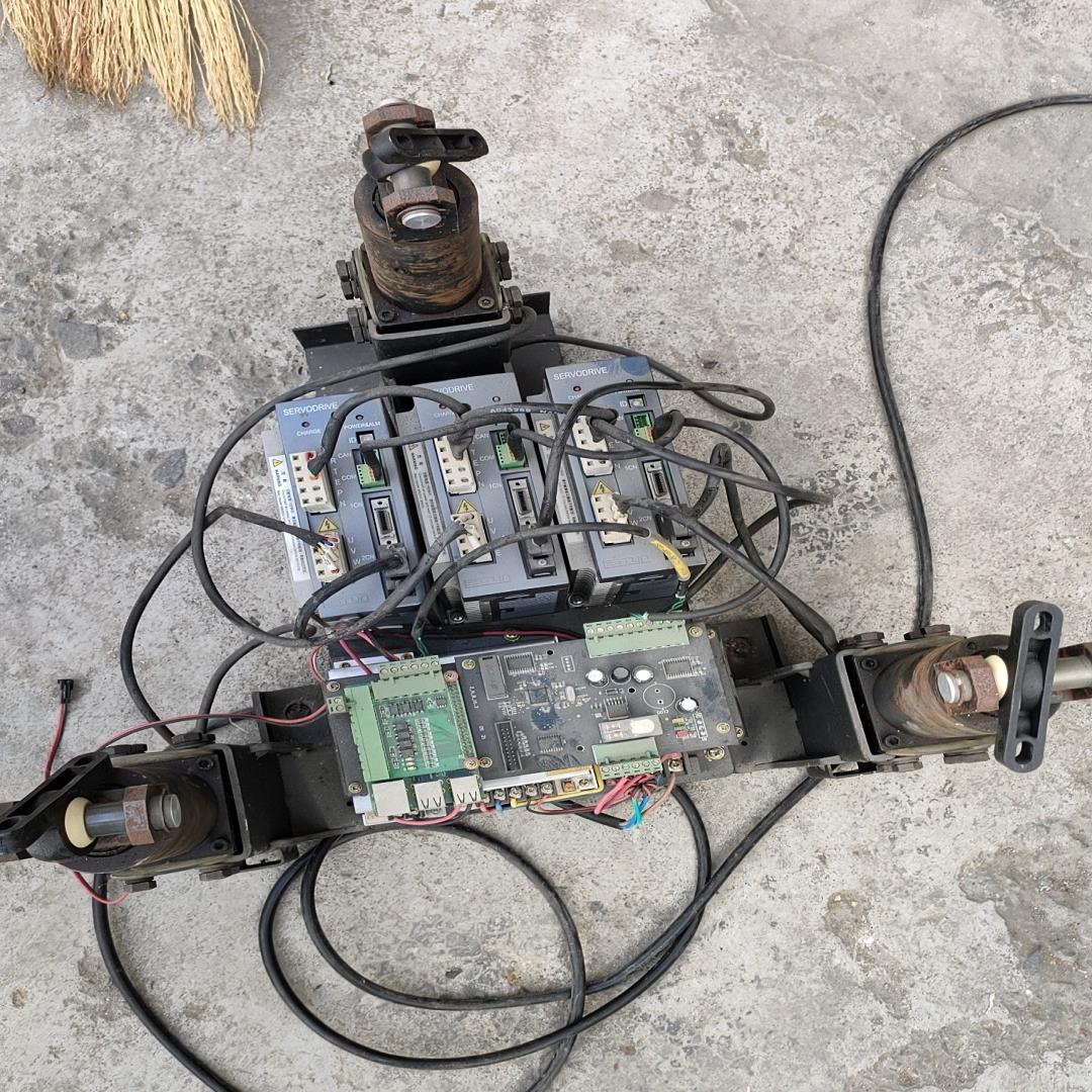 （设备配件）ESTUN埃斯顿EDC-04APE-ZY 400W驱动器EM