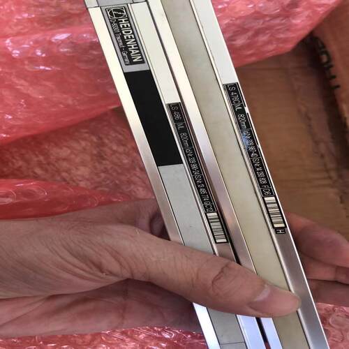 （设备配件）v-cut机用海德汉光尺 LS486 820  8-9成新信
