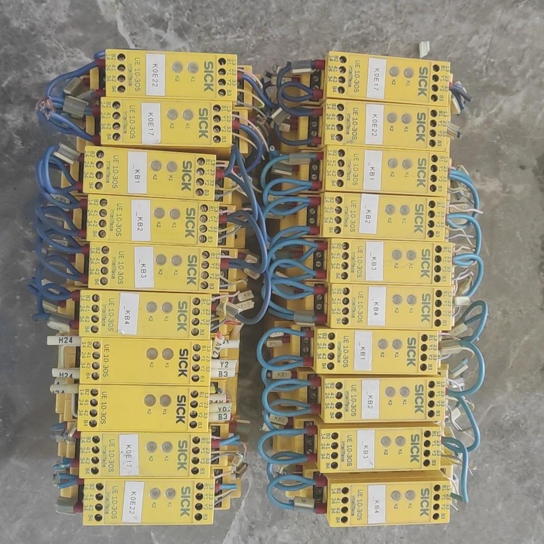 SICK西克安全继电器UE 10-30S2DO