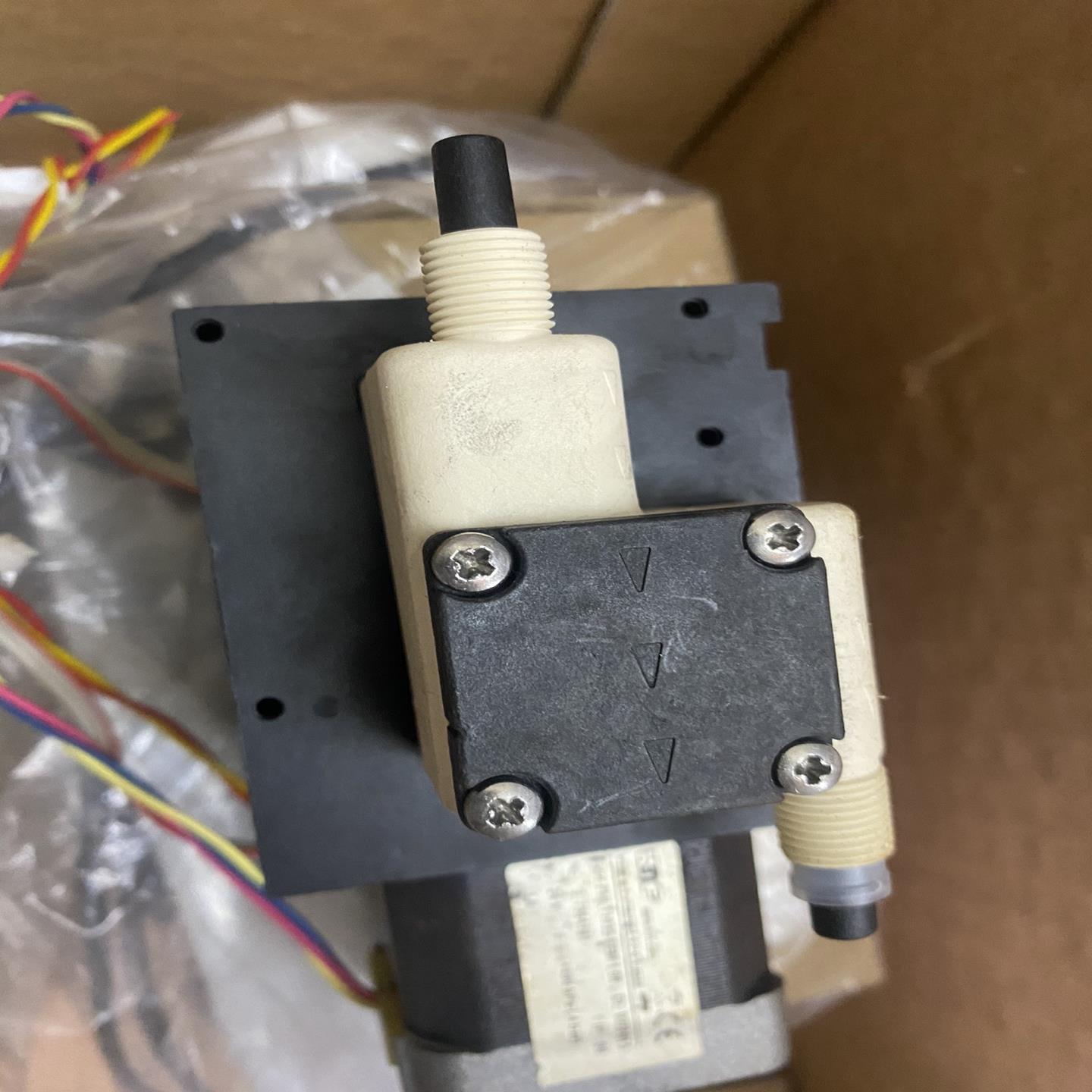 （设备配件）定量泵头PML11035-FEM单泵头