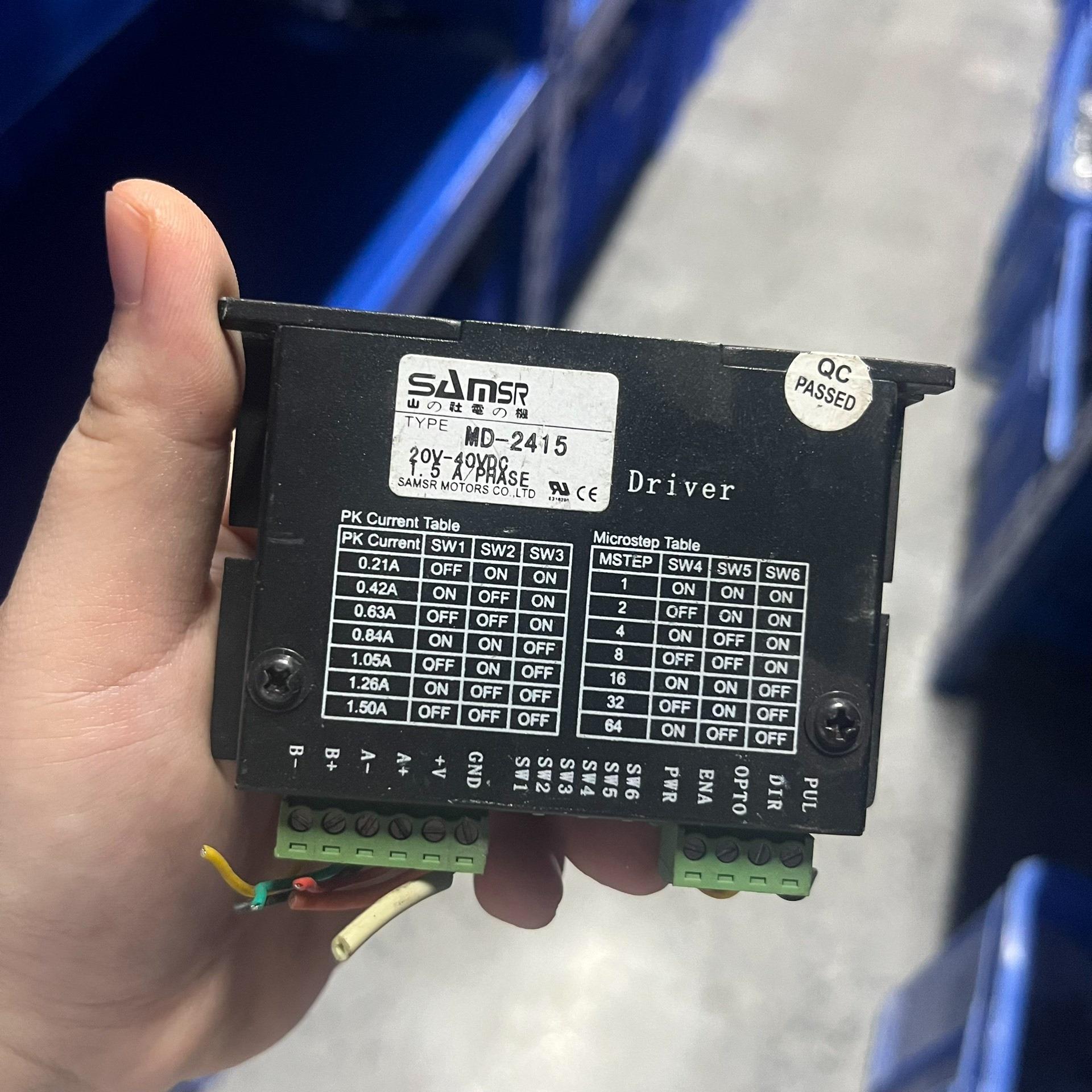 （设备配件）SAMSR MD-2415 步进驱动器 议价---