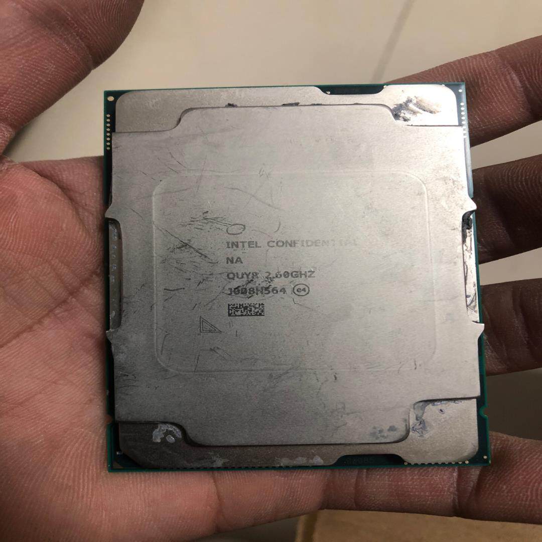 intel 4189针处理器 QUYR 主频2.6G 成色如