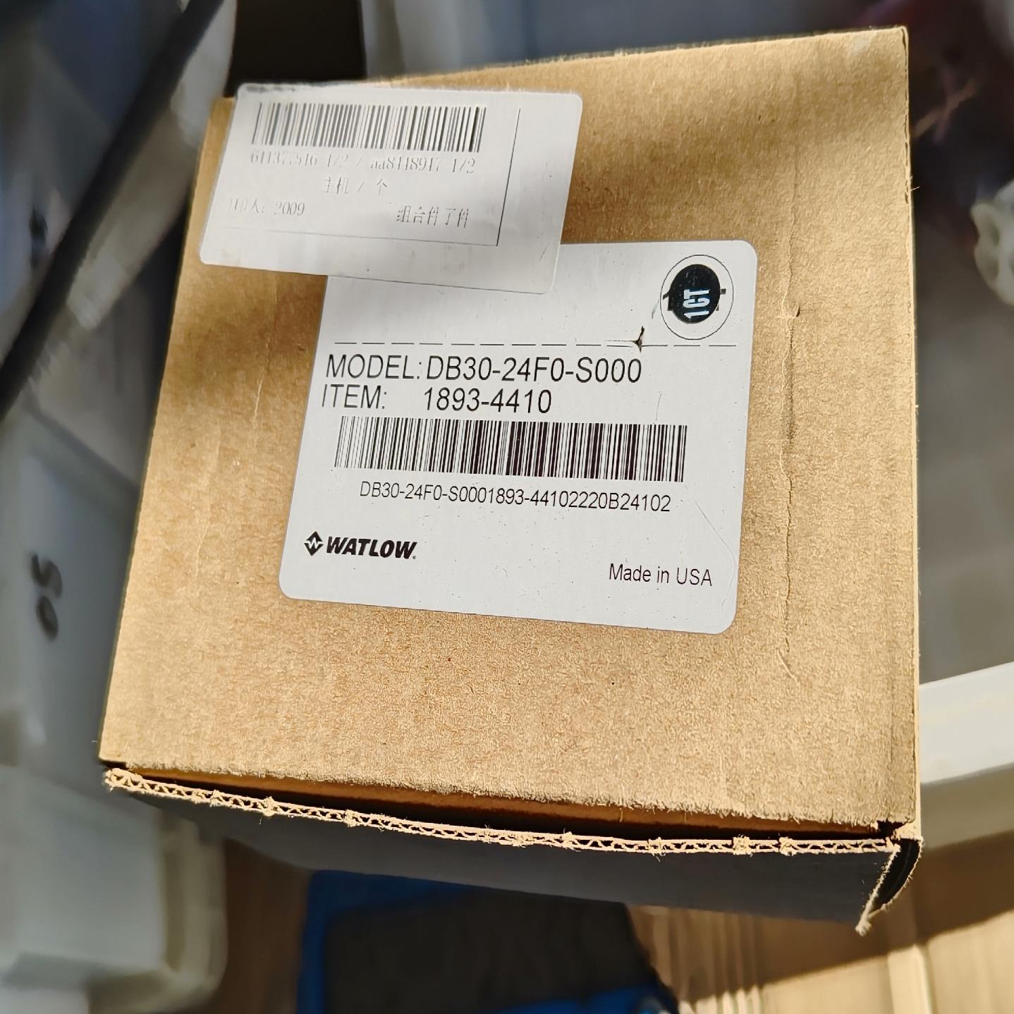 瓦特隆 DB30-24F0-S000