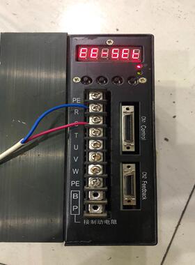 （设备配件）迅成伺服驱动器型号XCS2009A功率3.0KW东西包好