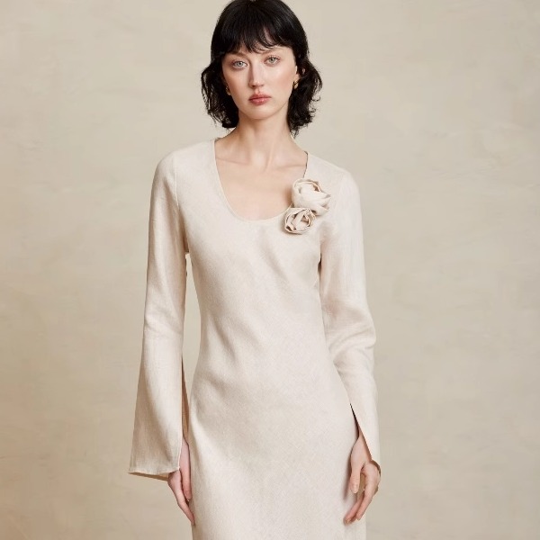 LINECIEL亚麻花朵飘袖连衣裙