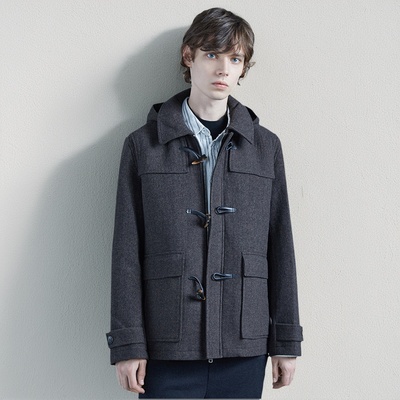 流石男装保暖牛角扣连帽大衣男