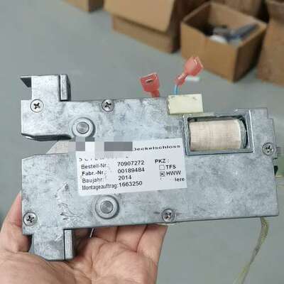 赛默飞配件：离心机门锁：Bestell-Nr：7090727