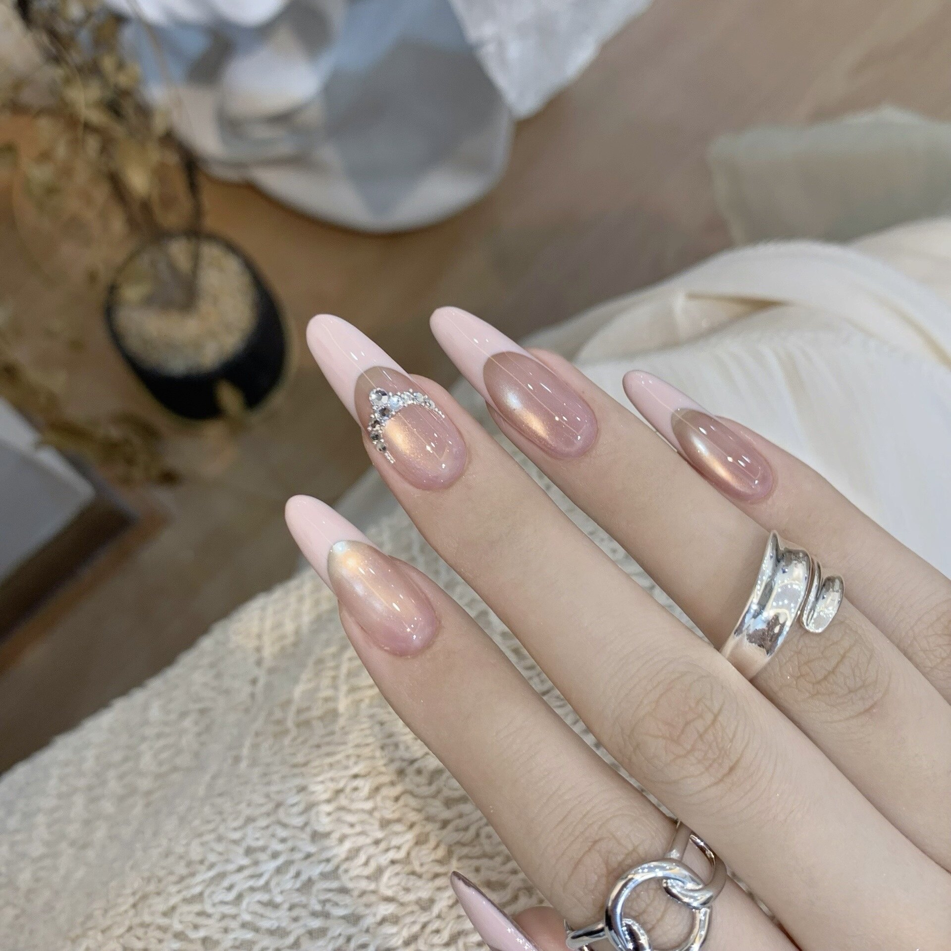 Champagne Gold Cat Eye Gel Polish: 15ml Magnetic Formula - Product image 3