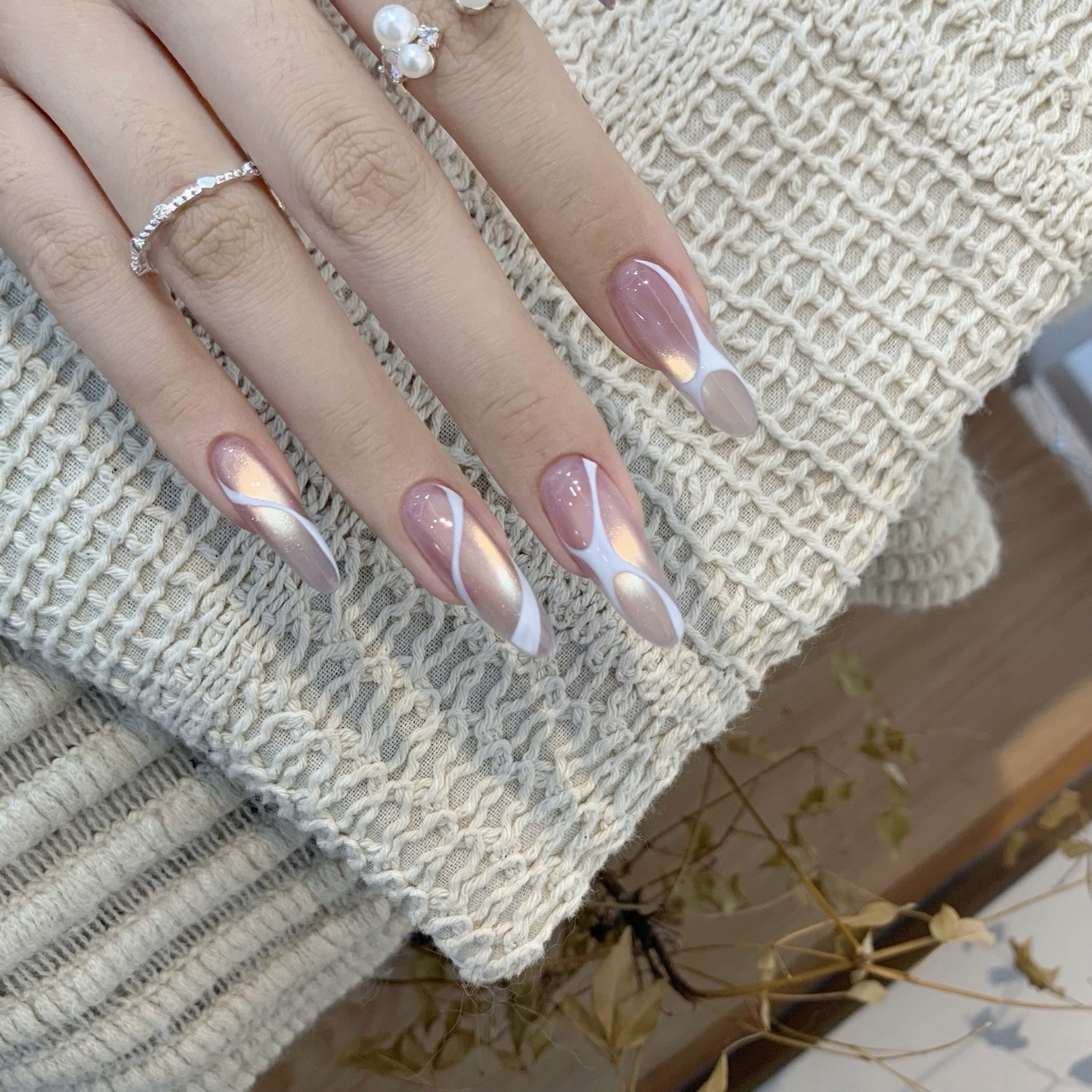 Champagne Gold Cat Eye Gel Polish: 15ml Magnetic Formula - Product image 5