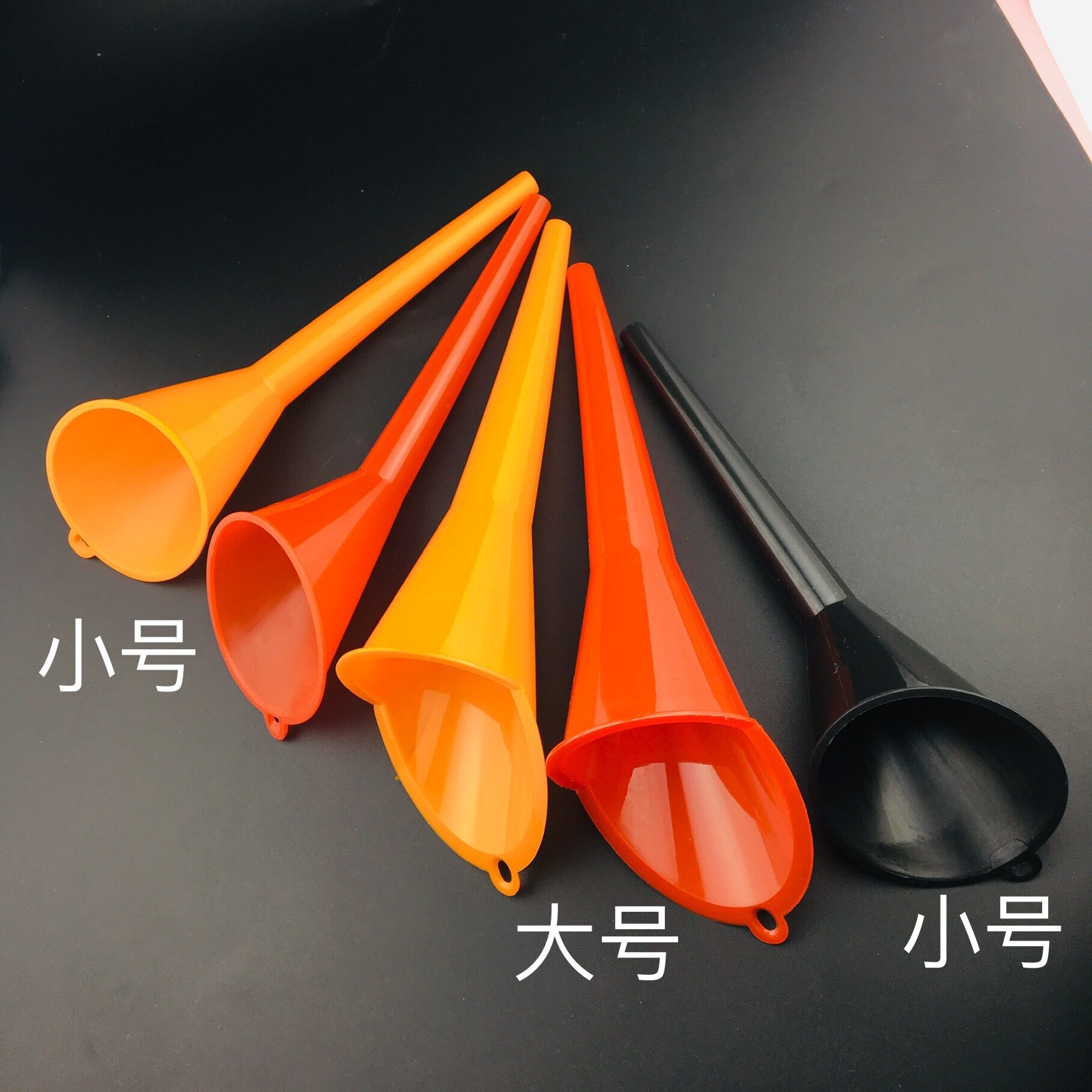 机油加注漏斗加长斜口嘴漏斗免手扶加油漏斗加机油摩托车加油