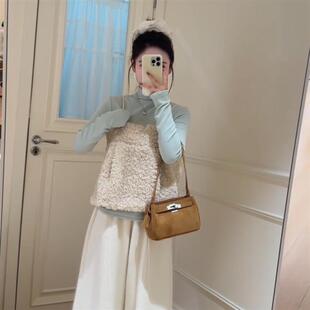 韩系俏皮可爱穿搭羊羔绒吊带背心女秋冬内搭保暖打底衫上衣两件套