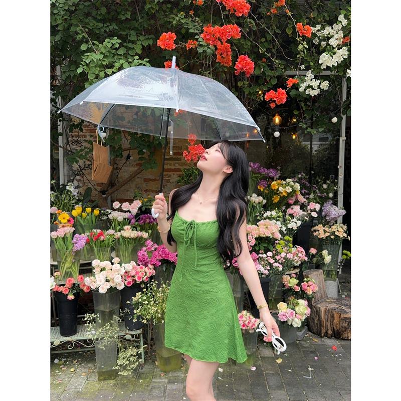 kumikumi法式复古绿色系带吊带连衣裙女春季小众别致修身显瘦短裙图片