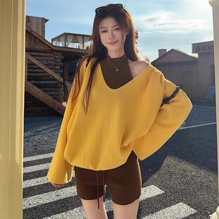 法式黄色抽绳连帽深V领宽松长袖针织外套女秋冬挂脖背心独特上衣