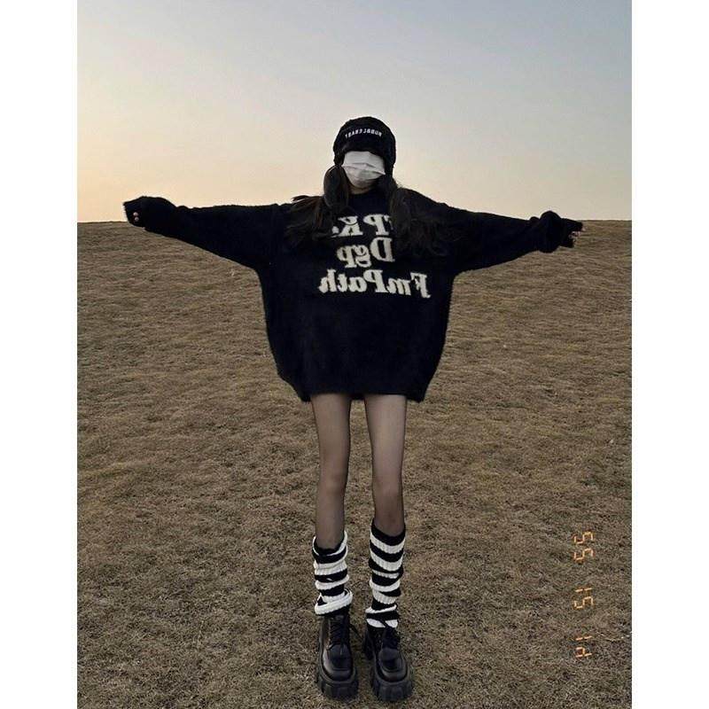 美式复古慵懒黑色马海毛毛衣女秋冬加厚软糯中长款高级感针织上衣,女装/女士精品,毛衣,淘宝优惠券,粉丝福利购,淘宝优惠卷