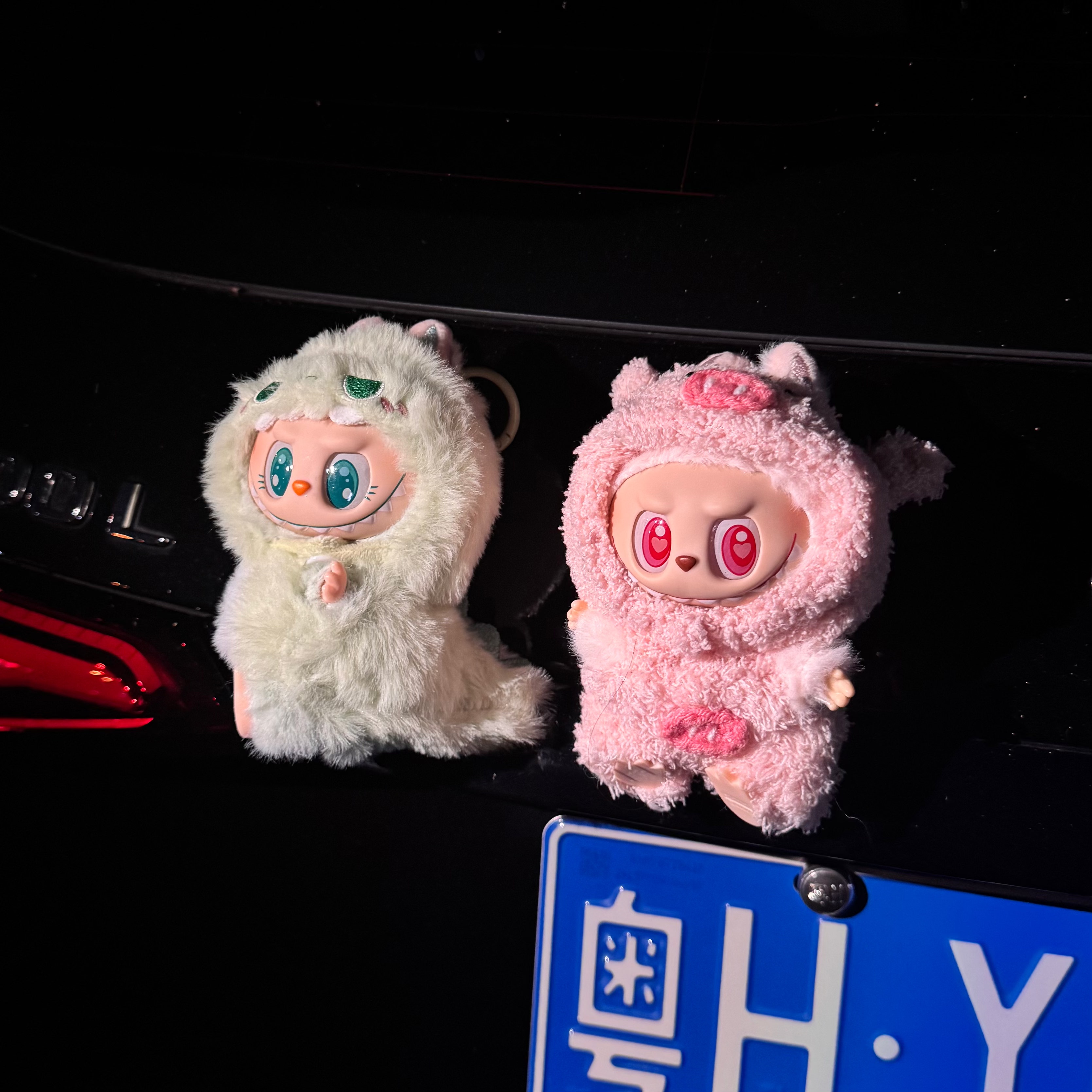 布布汽车后备箱尾部装饰挂件labu尾门挂饰拉布车载内饰后视镜摆件