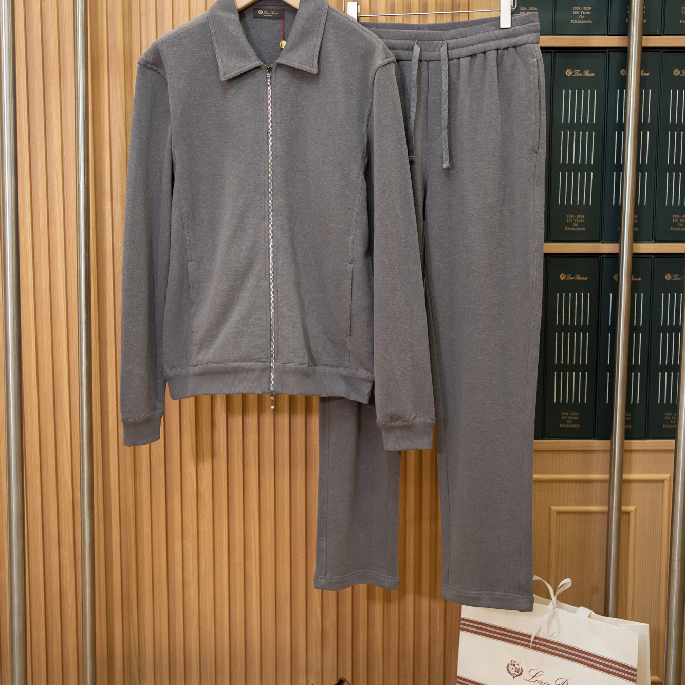 2025秋冬老钱风LP男士棉麻卫衣面料翻领拉链直筒长裤外套时尚套装