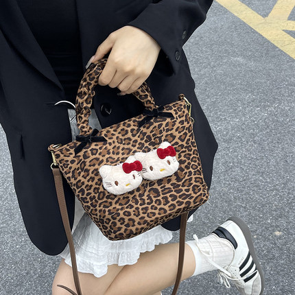 高颜值Hellokitty洋气超火包包女2025新款复古豹纹单肩斜跨手拎包