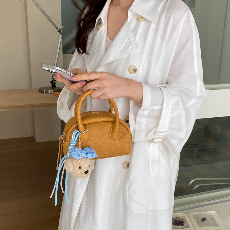 夏季多巴胺色系迷你贝壳包包女2026年新款简约精致单肩斜挎手拎包