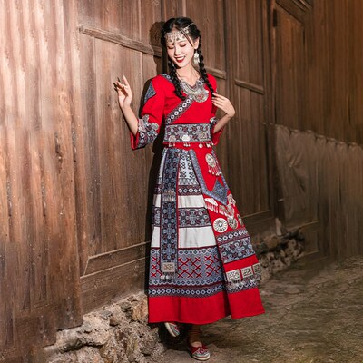 速发新款苗族服装侗族少绣民族服人成饰刺数跳舞蹈演出旅拍